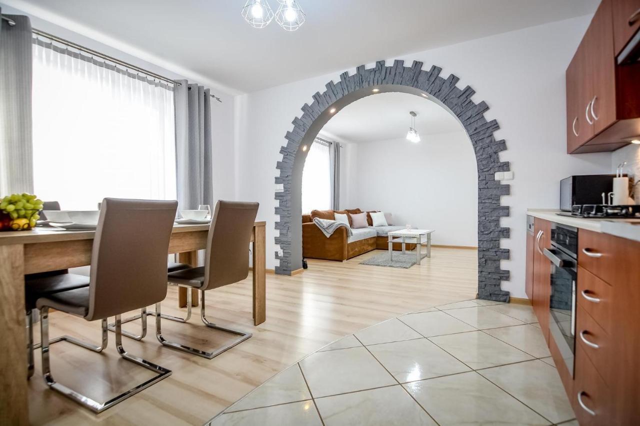 Apartamenty Przystanek Banska Banska Nizna Buitenkant foto