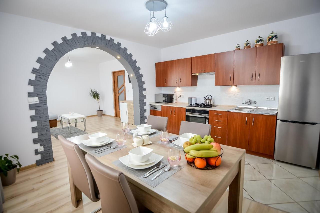 Apartamenty Przystanek Banska Banska Nizna Buitenkant foto